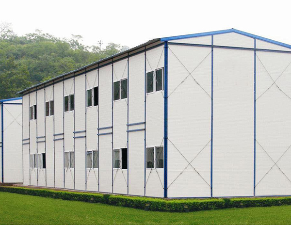 �ʸְ��˶���