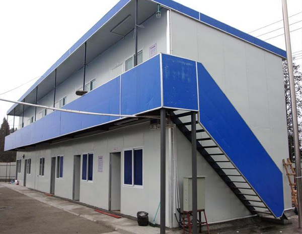 �ʸְ��˶���